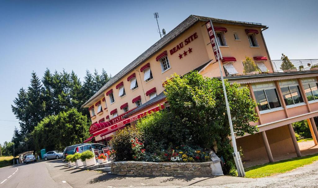 Logis Hotel Beau Site Loubaresse  المظهر الخارجي الصورة