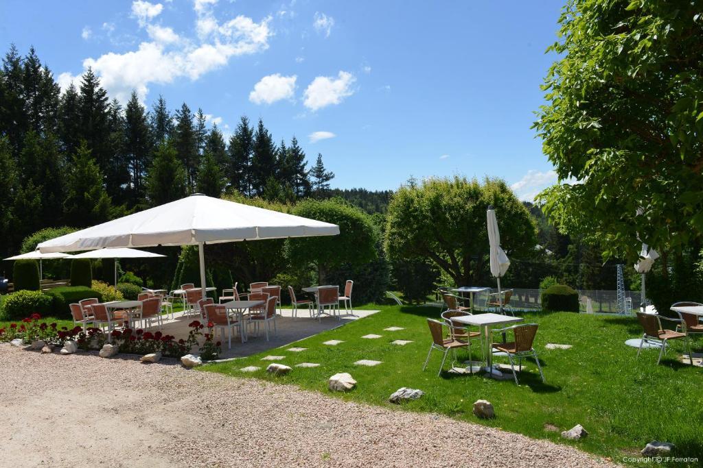 Logis Hotel Beau Site Loubaresse  المظهر الخارجي الصورة